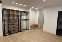27. Retail Suite 241