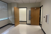 23. Suite 112