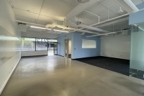 38. Suite 212