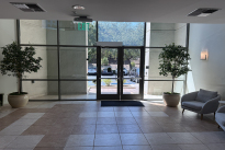 28. Lobby