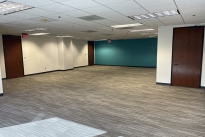 82. Suite 200