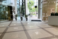 33. Lobby
