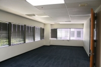 25. Suite 206