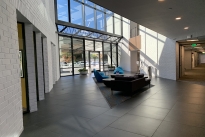 18. Lobby