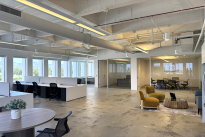 99. Suite 550