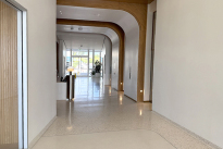 21. Lobby