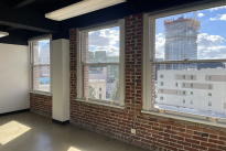 122. Suite 702