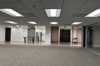 61. Suite 200