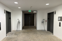 75. Suite 400