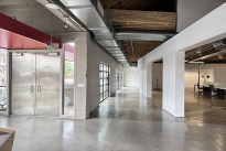 23. Interior 
