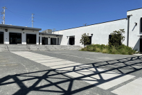 81. Plaza