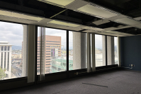 52. Suite 875
