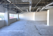 27. Suite 506