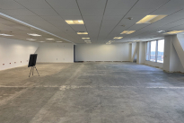 75. Suite 880  Bldg. 400