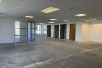 77. Suite 880  Bldg. 400