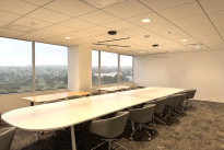 95. Suite 800