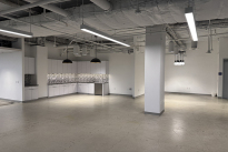 100. Suite 850