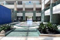 13. Lobby