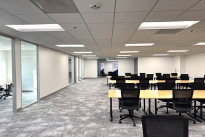 121. Suite 450