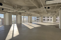 138. Suite 880