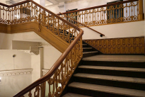 39. Lobby
