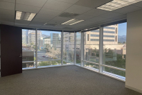 81. Suite 400