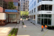 19. Plaza