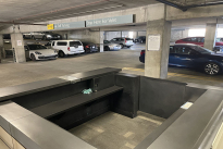 25. Valet