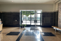 32. Lobby