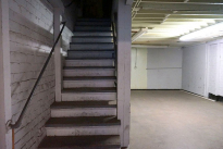 23. Interior