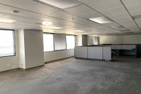 81. Suite 850