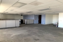 82. Suite 850
