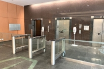 33. Lobby