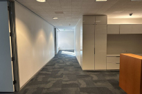 242. Suite 1050