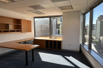 249. Suite 1050