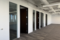 142. Suite 1000