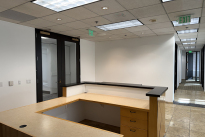 123. Suite 750
