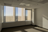 137. Suite 860