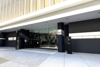 16. Plaza