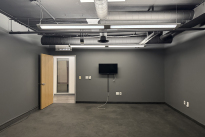 98. Suite 810