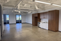 76. Suite 650