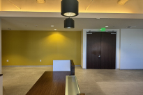 80. Suite 700