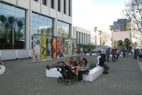 24 Exterior Plaza
