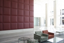 32. Lobby