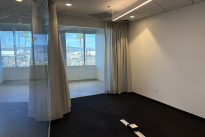 61. Suite 320