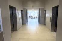 34. Lobby
