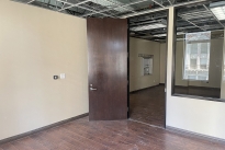 88. Suite 900