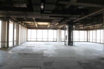 99. Fortieth Floor