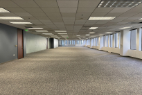 85. Suite 400