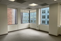 146. Suite 811